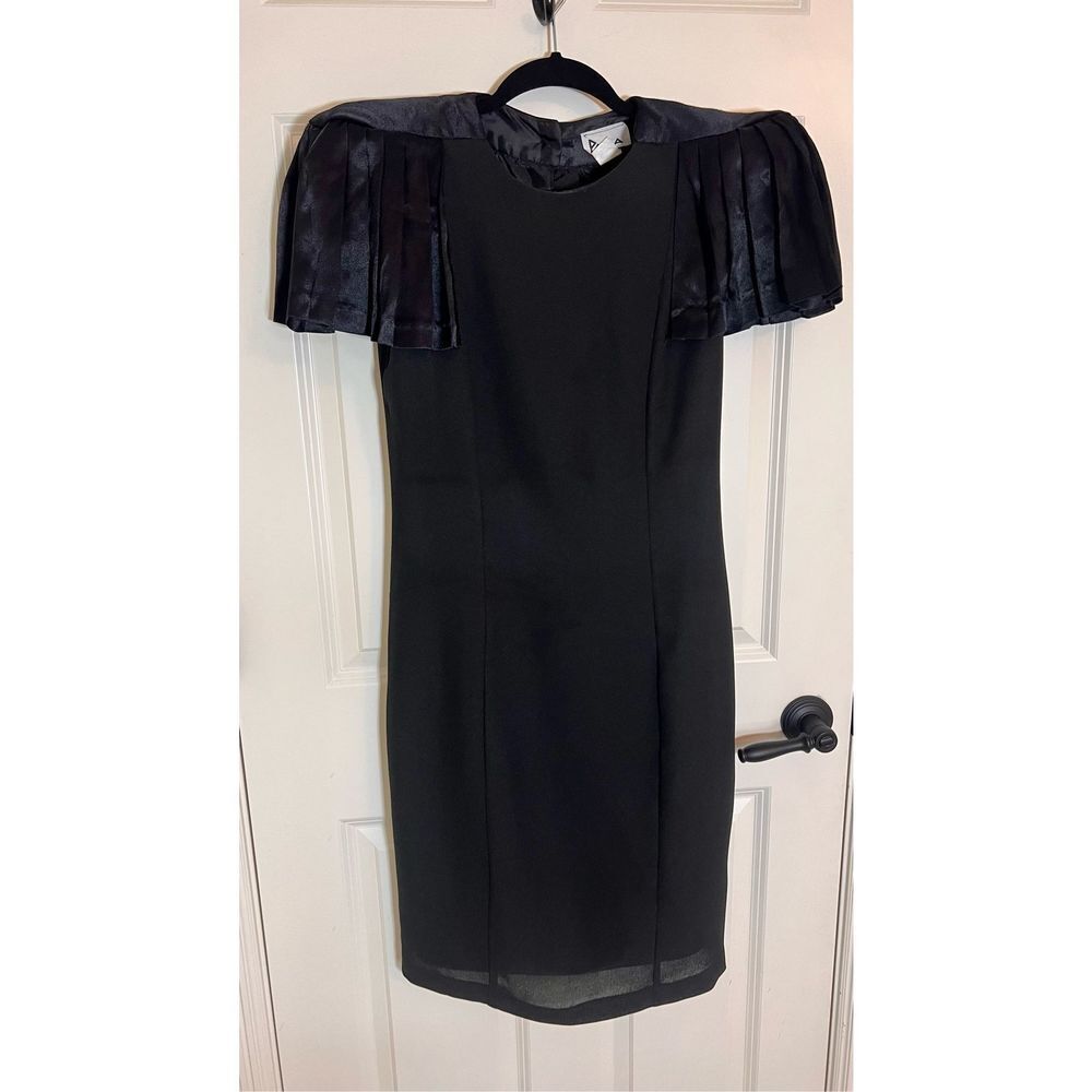Patra Womens Black Vintage Lined Button Back Padded Shoulder Midi Dress Size 8